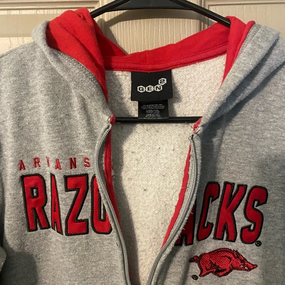 🎄 Arkansas Razorbacks jacket - Picture 2 of 4